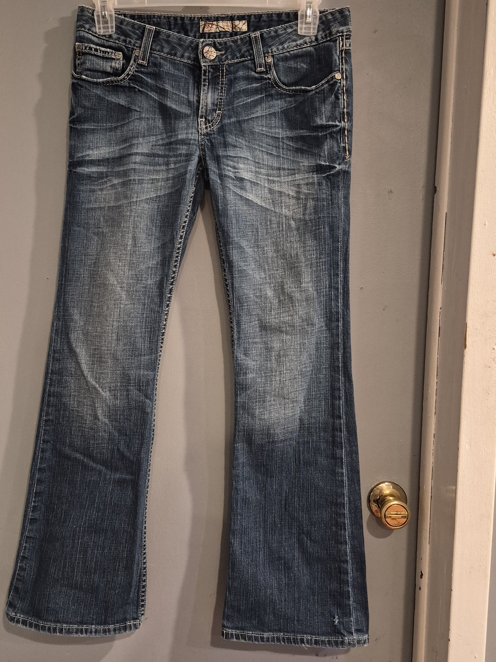 BKE Women's Medium Wash Bootcut Jeans
